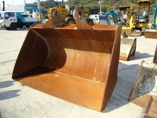Used Construction Machine Used KOMATSU KOMATSU Bucket Slope bucket 0.7 Slope bucket