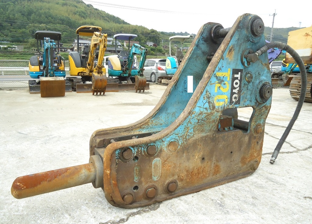 中古建設機械 中古 トーヨー TOYO 油圧ブレーカー  T20