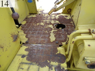 中古建設機械 中古 コマツ KOMATSU ブルドーザ  D21P-7