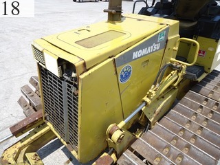 中古建設機械 中古 コマツ KOMATSU ブルドーザ  D21P-7