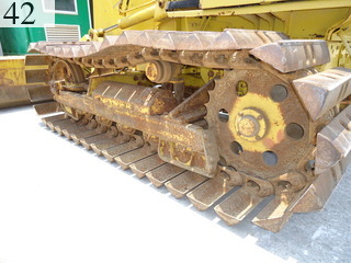 中古建設機械 中古 コマツ KOMATSU ブルドーザ  D21P-7
