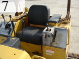 中古建設機械 中古 コマツ KOMATSU ブルドーザ  D31P-18