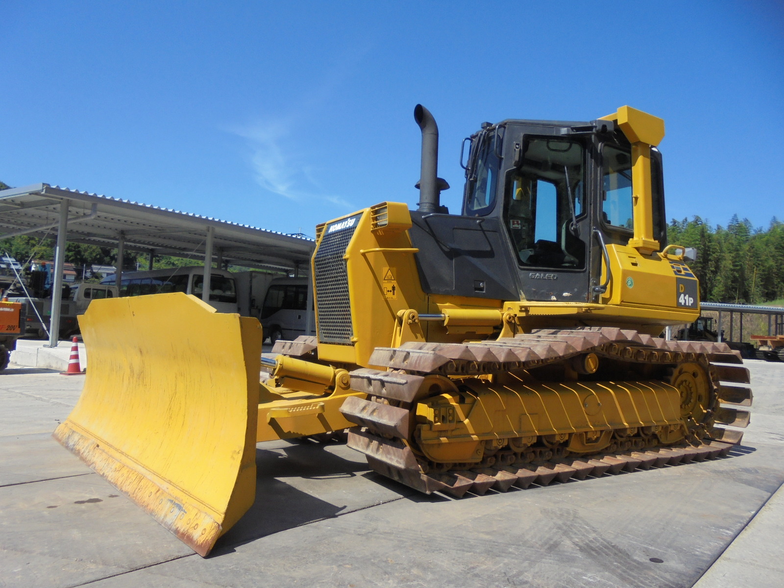 中古建設機械 中古 コマツ KOMATSU ブルドーザ  D41P-6E0