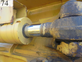 中古建設機械 中古 コマツ KOMATSU ブルドーザ  D51PX-22