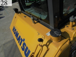中古建設機械 中古 コマツ KOMATSU ブルドーザ  D65PX-16