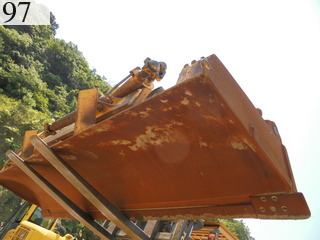 中古建設機械 中古 コマツ KOMATSU ブルドーザ  D65PX-16