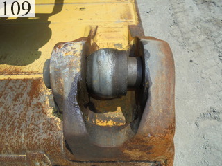 中古建設機械 中古 コマツ KOMATSU ブルドーザ  D65PX-16