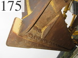 中古建設機械 中古 コマツ KOMATSU ブルドーザ  D65PX-17