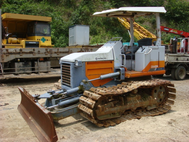 中古建設機械 中古 日立建機 HITACHI ブルドーザ  DX40M