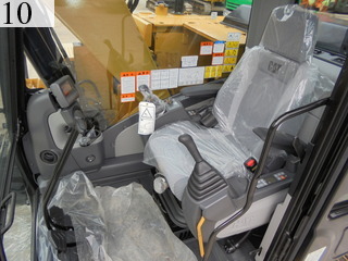 中古建設機械 中古 キャタピラー CAT 油圧ショベル・バックホー ０．４－０．５立米 311FLRR