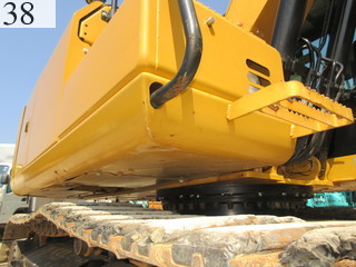 中古建設機械 中古 キャタピラー CAT 油圧ショベル・バックホー ０．４－０．５立米 312FGC