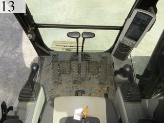 中古建設機械 中古 キャタピラー CAT 油圧ショベル・バックホー ０．７－０．９立米 320E-2