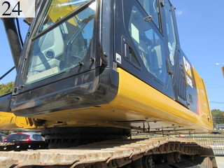 中古建設機械 中古 キャタピラー CAT 油圧ショベル・バックホー ０．７－０．９立米 320E-2