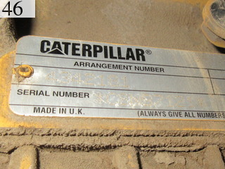 中古建設機械 中古 キャタピラー CAT 油圧ショベル・バックホー ０．７－０．９立米 320E-2