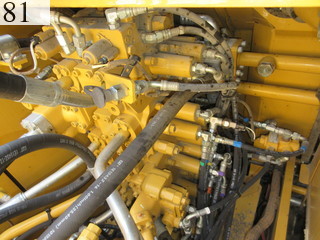 中古建設機械 中古 キャタピラー CAT 油圧ショベル・バックホー ０．７－０．９立米 320E-2