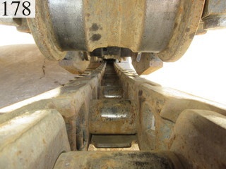 中古建設機械 中古 キャタピラー CAT 油圧ショベル・バックホー ０．７－０．９立米 320E-2