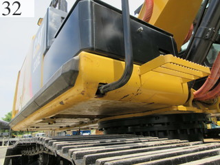 中古建設機械 中古 キャタピラー CAT 油圧ショベル・バックホー ０．７－０．９立米 320E-2