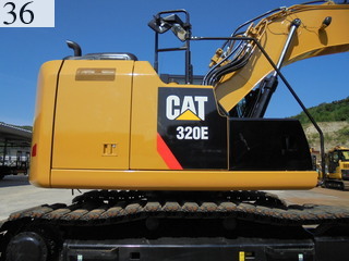 中古建設機械 中古 キャタピラー CAT 油圧ショベル・バックホー ０．７－０．９立米 320ERR-2
