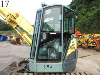 中古建設機械 中古 ヤンマーディーゼル YANMAR 油圧ショベル・バックホー ０．２－０．３立米 B7-5A