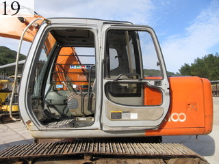 中古建設機械 中古 日立建機 HITACHI 油圧ショベル・バックホー ０．４－０．５立米 EX100-5E
