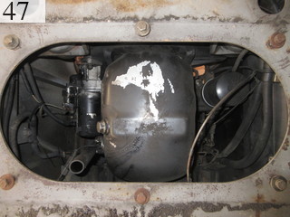中古建設機械 中古 日立建機 HITACHI 油圧ショベル・バックホー ０．４－０．５立米 EX100-5E