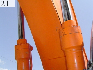 中古建設機械 中古 日立建機 HITACHI 油圧ショベル・バックホー ０．７－０．９立米 EX225USR