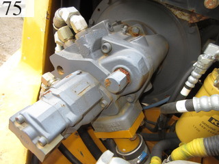 中古建設機械 中古 加藤製作所 KATO WORKS 油圧ショベル・バックホー ０．２－０．３立米 HD308US-6