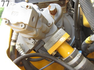 中古建設機械 中古 加藤製作所 KATO WORKS 油圧ショベル・バックホー ０．２－０．３立米 HD308US-6
