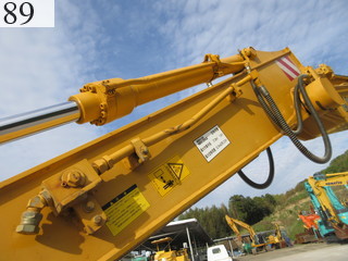 中古建設機械 中古 加藤製作所 KATO WORKS 油圧ショベル・バックホー ０．４－０．５立米 HD512V