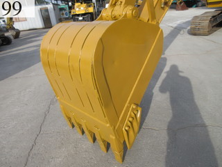 中古建設機械 中古 加藤製作所 KATO WORKS 油圧ショベル・バックホー ０．４－０．５立米 HD512V