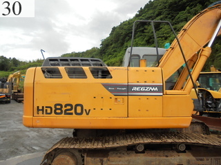 中古建設機械 中古 加藤製作所 KATO WORKS 油圧ショベル・バックホー ０．７－０．９立米 HD820V