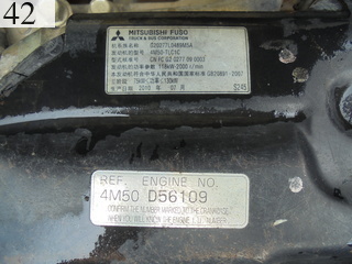 中古建設機械 中古 加藤製作所 KATO WORKS 油圧ショベル・バックホー ０．７－０．９立米 HD820V