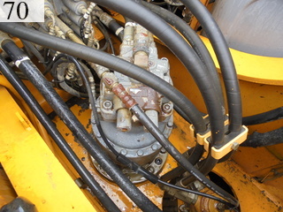 中古建設機械 中古 加藤製作所 KATO WORKS 油圧ショベル・バックホー ０．７－０．９立米 HD820V
