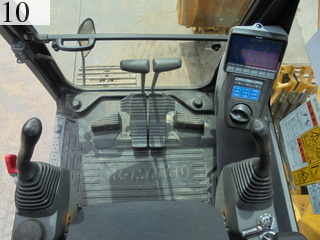 中古建設機械 中古 コマツ KOMATSU 油圧ショベル・バックホー ０．４－０．５立米 PC120-8