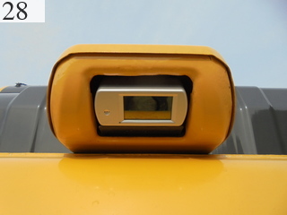 中古建設機械 中古 コマツ KOMATSU 油圧ショベル・バックホー ０．４－０．５立米 PC120-8