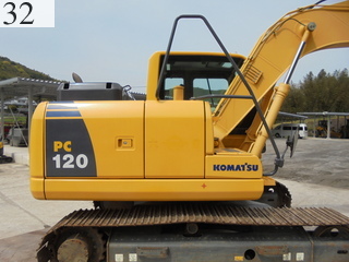 中古建設機械 中古 コマツ KOMATSU 油圧ショベル・バックホー ０．４－０．５立米 PC120-8