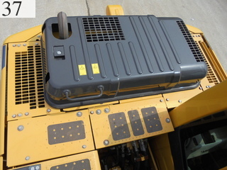 中古建設機械 中古 コマツ KOMATSU 油圧ショベル・バックホー ０．４－０．５立米 PC120-8