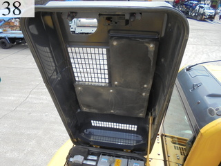 中古建設機械 中古 コマツ KOMATSU 油圧ショベル・バックホー ０．４－０．５立米 PC120-8