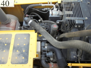 中古建設機械 中古 コマツ KOMATSU 油圧ショベル・バックホー ０．４－０．５立米 PC120-8