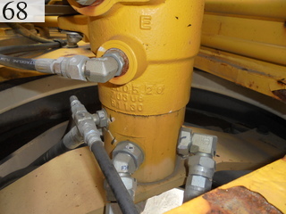 中古建設機械 中古 コマツ KOMATSU 油圧ショベル・バックホー ０．４－０．５立米 PC120-8