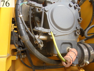 中古建設機械 中古 コマツ KOMATSU 油圧ショベル・バックホー ０．４－０．５立米 PC120-8