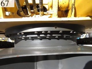 中古建設機械 中古 コマツ KOMATSU 油圧ショベル・バックホー ０．４－０．５立米 PC120-8