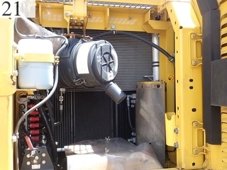 中古建設機械 中古 コマツ KOMATSU 油圧ショベル・バックホー ０．４－０．５立米 PC120-8