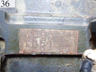 中古建設機械 中古 コマツ KOMATSU 油圧ショベル・バックホー ０．４－０．５立米 PC128US-2E1