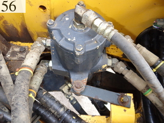 中古建設機械 中古 コマツ KOMATSU 油圧ショベル・バックホー ０．４－０．５立米 PC128US-2E1