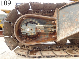 中古建設機械 中古 コマツ KOMATSU 油圧ショベル・バックホー ０．４－０．５立米 PC128US-2E1