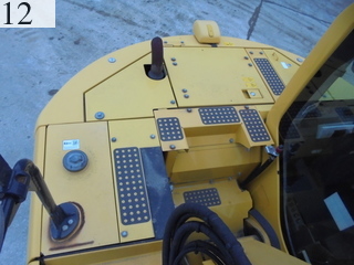 中古建設機械 中古 コマツ KOMATSU 油圧ショベル・バックホー ０．４－０．５立米 PC128US-8