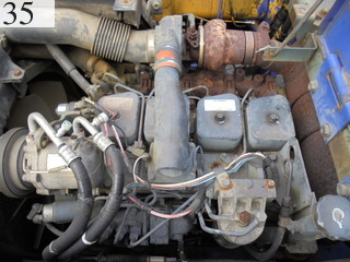 中古建設機械 中古 コマツ KOMATSU 油圧ショベル・バックホー ０．４－０．５立米 PC138US-2