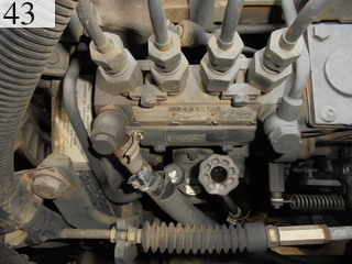 中古建設機械 中古 コマツ KOMATSU 油圧ショベル・バックホー ０．４－０．５立米 PC138US-2