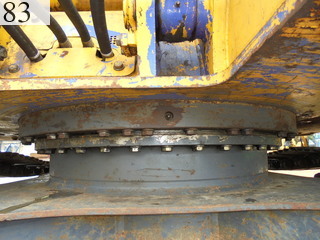 中古建設機械 中古 コマツ KOMATSU 油圧ショベル・バックホー ０．４－０．５立米 PC138US-2